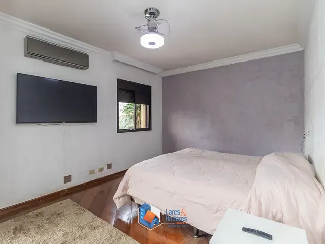 Apartamento com 2200m² 5 quartos e 7 banheiros, à venda, no bairro Bosque da Saúde em São Paulo