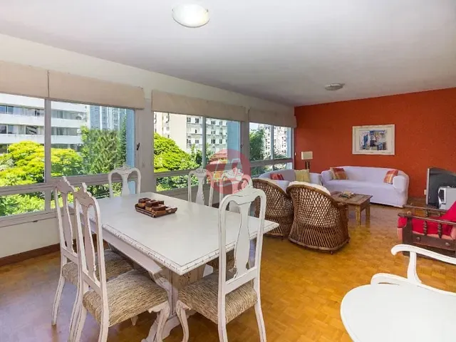 Apartamento com 167m² 3 quartos e 3 banheiros, à venda, no bairro Independência em Porto Alegre