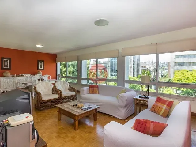 Apartamento com 167m² 3 quartos e 3 banheiros, à venda, no bairro Independência em Porto Alegre