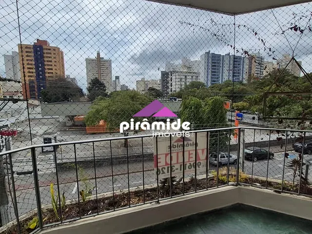 Apartamento com 138m² 3 quartos e 2 banheiros, à venda, no bairro Vila Adyana em São José dos Campos