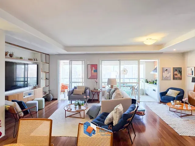 Apartamento com 130m² 3 quartos e 5 banheiros, à venda, no bairro Brooklin em São Paulo