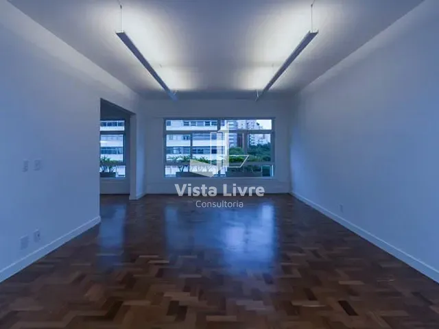 Apartamento com 239m² 3 quartos e 1 banheiro, à venda, no bairro Higienópolis em São Paulo