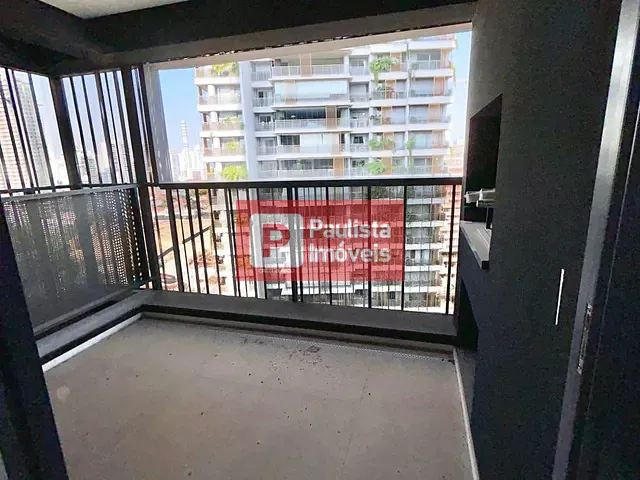 Apartamento com 200m² 3 quartos e 2 banheiros, à venda, no bairro Jardim das Acácias em São Paulo