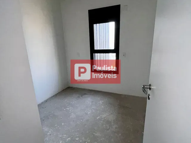 Apartamento com 200m² 3 quartos e 2 banheiros, à venda, no bairro Jardim das Acácias em São Paulo