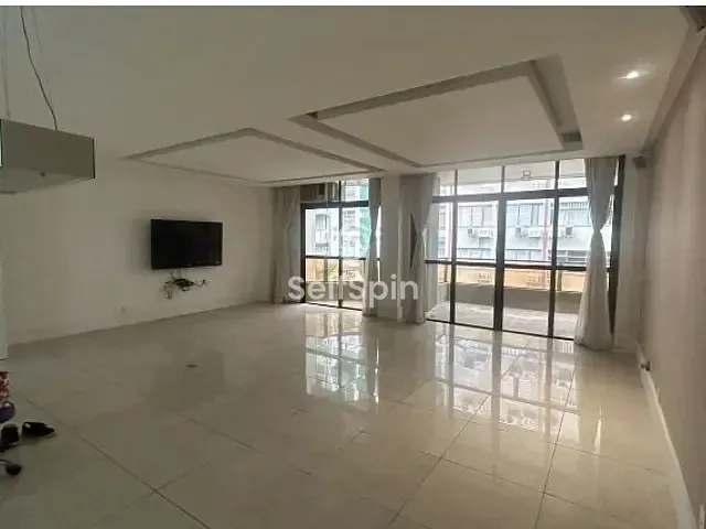 Apartamento 4 quartos e 3 banheiros, para alugar, no bairro Icaraí em Niterói