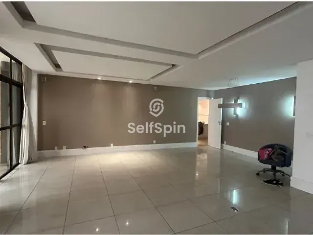 Apartamento 4 quartos e 3 banheiros, para alugar, no bairro Icaraí em Niterói