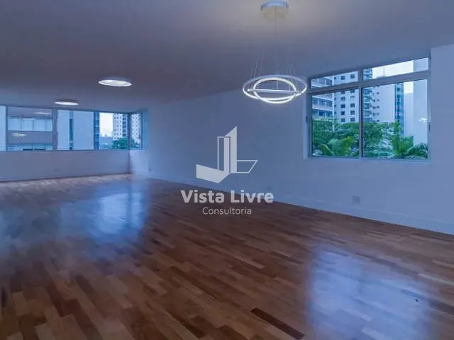 Apartamento com 270m² 3 quartos e 3 banheiros, à venda, no bairro Higienópolis em São Paulo
