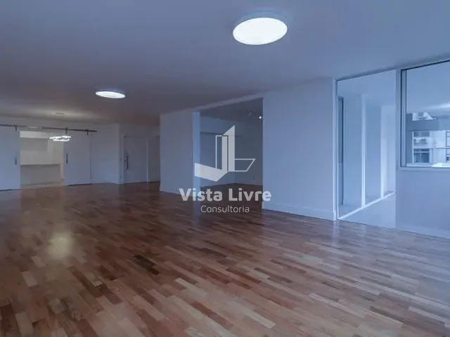 Apartamento com 270m² 3 quartos e 3 banheiros, à venda, no bairro Higienópolis em São Paulo