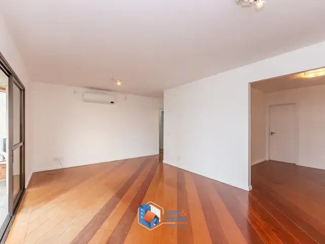 Apartamento com 213m² 3 quartos e 5 banheiros, à venda, no bairro Vila Andrade em São Paulo