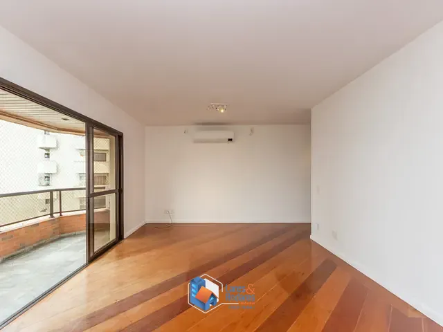 Apartamento com 213m² 3 quartos e 5 banheiros, à venda, no bairro Vila Andrade em São Paulo
