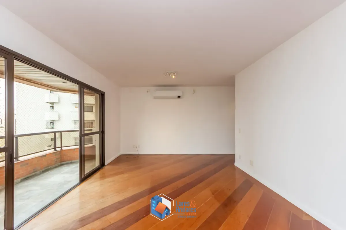Apartamento, 3 quartos, 213 m² - Foto 2