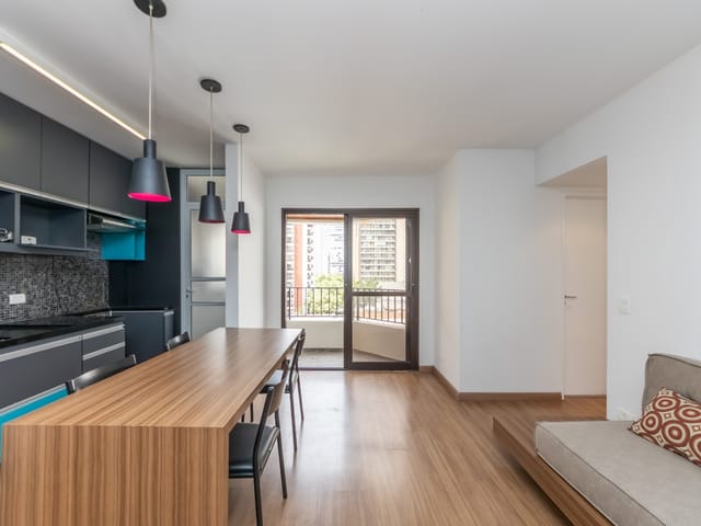 Foto do Apartamento - Apartamento Reformado com 50m², 2 Quartos com Sacada em Bairro Nobre e Lazer Completo | Paulista Imóveis