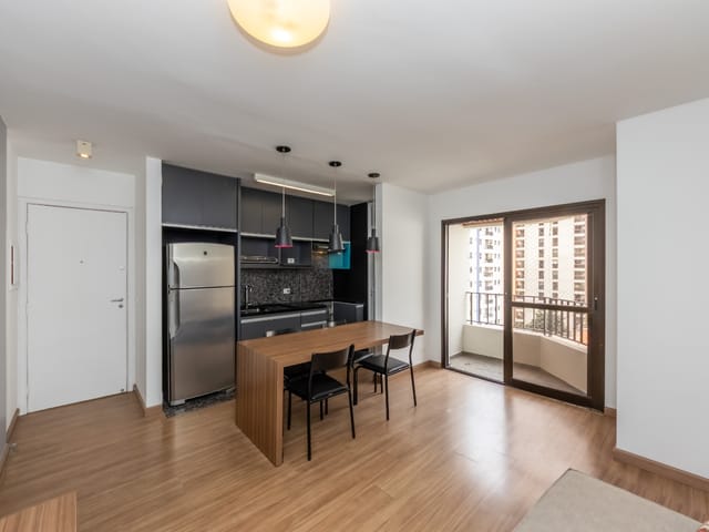 Foto do Apartamento - Apartamento Reformado com 50m², 2 Quartos com Sacada em Bairro Nobre e Lazer Completo | Paulista Imóveis