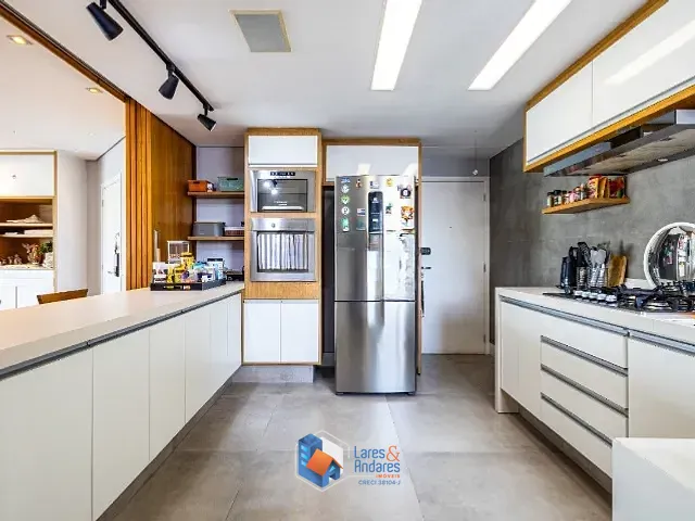 Apartamento com 133m² 3 quartos e 5 banheiros, à venda, no bairro Lapa em São Paulo