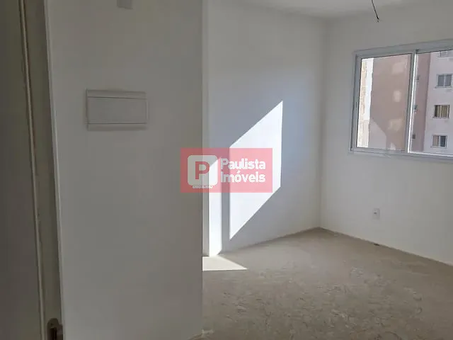 Apartamento 2 quartos e 1 banheiro, à venda, no bairro Paraíso do Morumbi em São Paulo