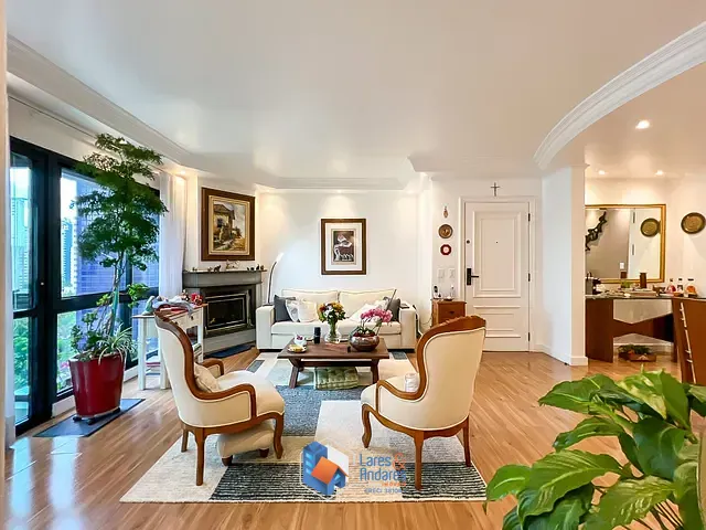 Apartamento com 251m² 3 quartos e 5 banheiros, à venda, no bairro Vila Andrade em São Paulo
