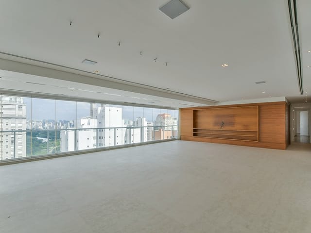 Foto do Apartamento - Apartamento Alto Padrão com 412m², Varanda gourmet com adega, Churrasqueira + forno de pizza - Espetáculo à parte: alto padrão frente ao Parque Ibirapuera | Paulista Imóveis
