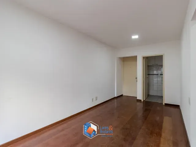 Apartamento com 54m² 2 quartos e 1 banheiro, à venda, no bairro Vila Nova Conceição em São Paulo