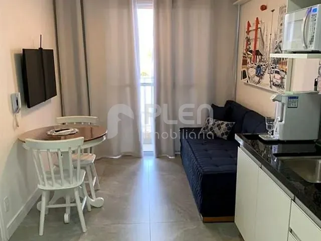 Apartamento 1 quarto e 1 banheiro, à venda, no bairro Parque Vitória em São Paulo