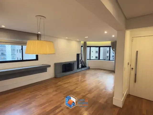 Apartamento com 141m² 4 quartos e 4 banheiros, à venda, no bairro Moema em São Paulo