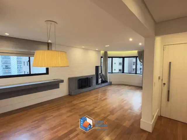 Apartamento com 141m² 4 quartos e 4 banheiros, à venda, no bairro Moema em São Paulo