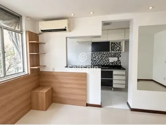 Apartamento 2 quartos e 1 banheiro, para alugar, no bairro Santa Rosa em Niterói