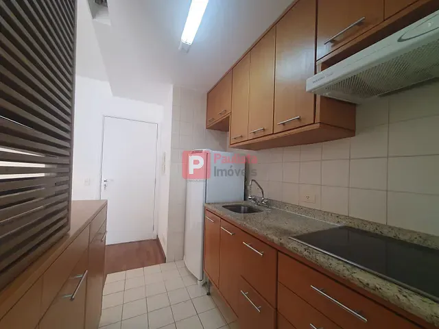 Apartamento 1 quarto e 1 banheiro, para alugar, no bairro Cidade Monções em São Paulo