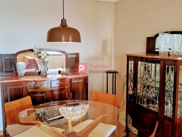 Apartamento com 210m² 3 quartos e 3 banheiros, à venda, no bairro ALTO DA BOA VISTA/Santo Amaro em São Paulo