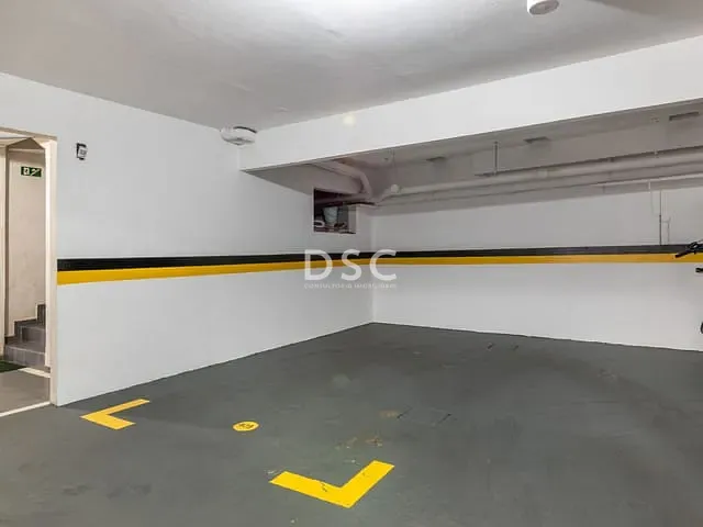 Apartamento 2 quartos e 1 banheiro, à venda, no bairro Cabral em Curitiba