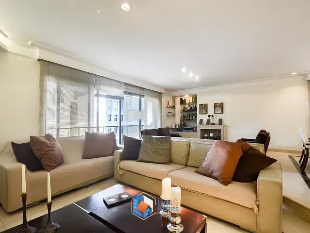Apartamento com 430m² 4 quartos e 6 banheiros, à venda, no bairro Jardim Paulista em São Paulo