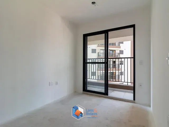Apartamento com 27m² 1 quarto e 1 banheiro, à venda, no bairro Pinheiros em São Paulo