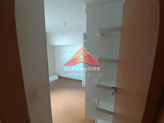 Apartamento 2 quartos e 1 banheiro, à venda, no bairro Jardim Ismênia em São José dos Campos