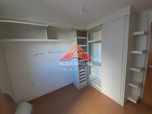 Apartamento 2 quartos e 1 banheiro, à venda, no bairro Jardim Ismênia em São José dos Campos