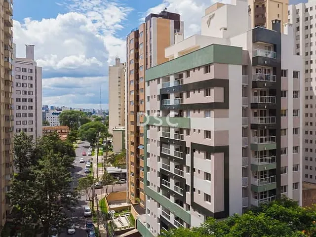 Apartamento com 176m² 3 quartos e 1 banheiro, à venda, no bairro Cristo Rei em Curitiba