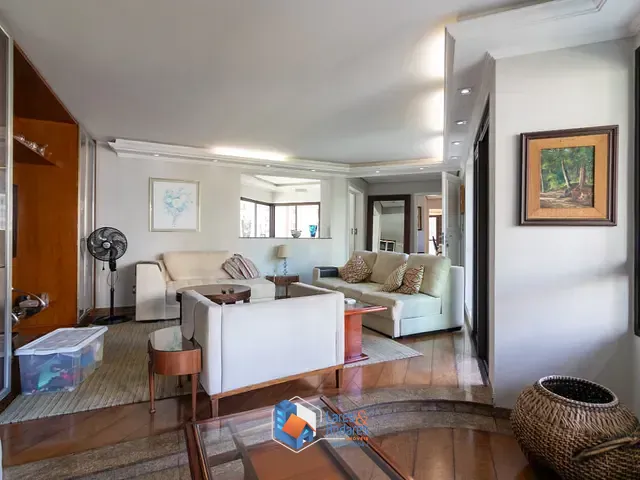 Apartamento com 1330m² 3 quartos e 5 banheiros, à venda, no bairro Vila Andrade em São Paulo