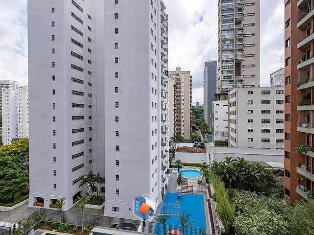 Apartamento com 26m² 1 quarto e 1 banheiro, à venda, no bairro Pinheiros em São Paulo