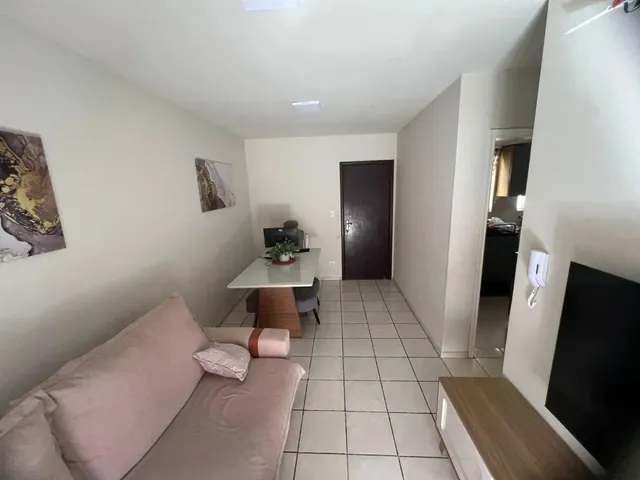 Apartamento 3 quartos e 1 banheiro, à venda, no bairro Campo Comprido em Curitiba