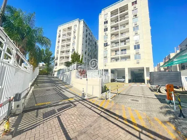 Apartamento 3 quartos e 2 banheiros, para alugar, no bairro Barreto em Niterói