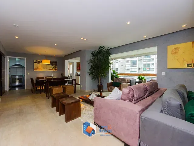Apartamento com 320550m² 3 quartos e 5 banheiros, à venda, no bairro Panamby em São Paulo