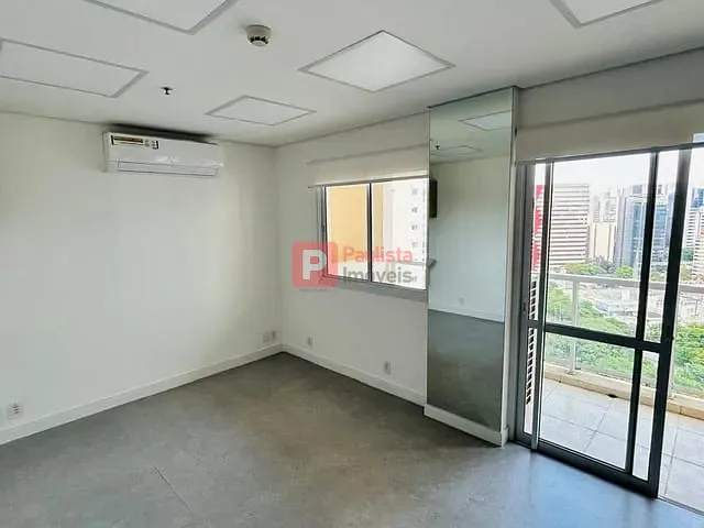 Conjunto comercial com 85m², à venda ou para alugar, no bairro Cidade Monções em São Paulo