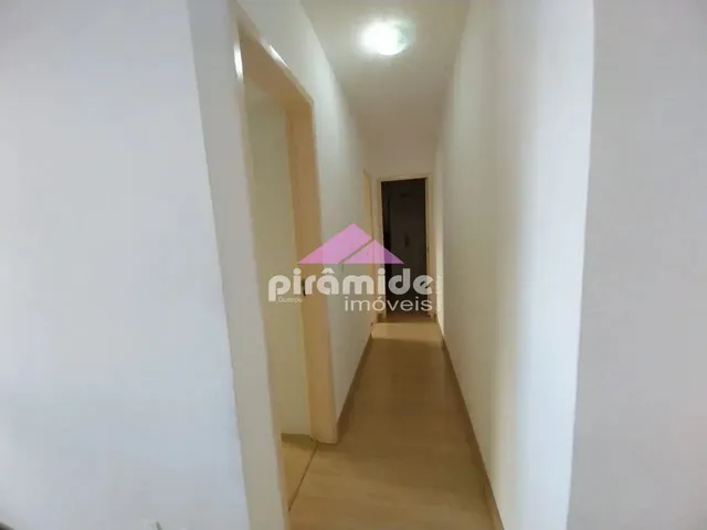 Apartamento com 10m² 2 quartos e 1 banheiro, para alugar, no bairro Jardim Ismênia em São José Dos Campos