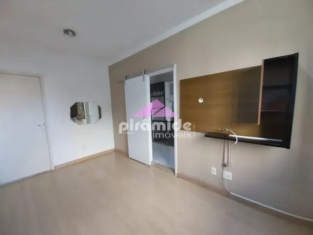 Apartamento com 10m² 2 quartos e 1 banheiro, para alugar, no bairro Jardim Ismênia em São José Dos Campos
