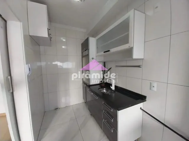Apartamento com 10m² 2 quartos e 1 banheiro, para alugar, no bairro Jardim Ismênia em São José Dos Campos