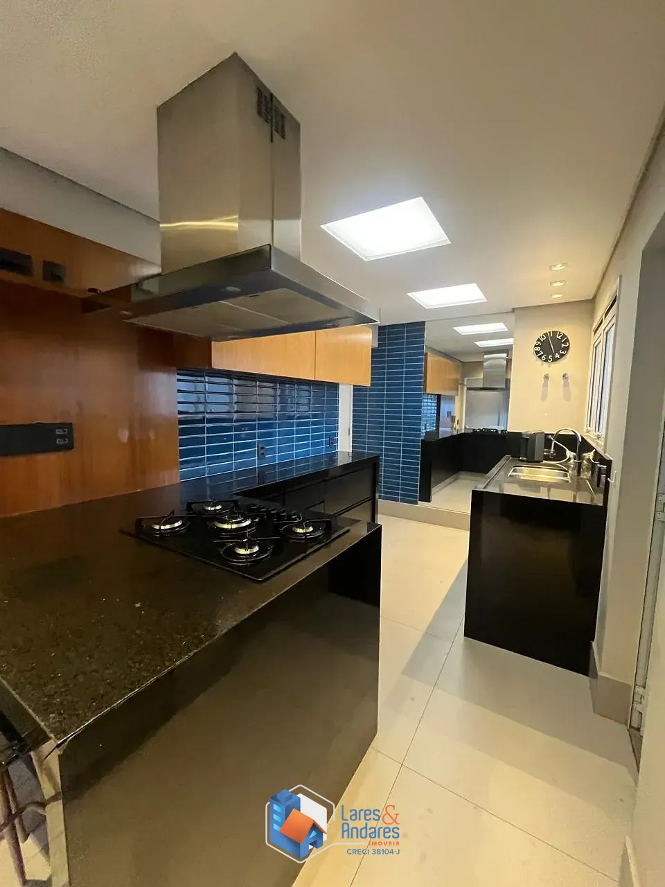 Apartamento, 3 quartos, 121 m² - Foto 2