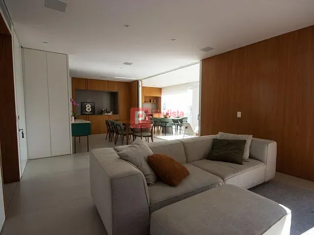 Apartamento 3 quartos e 5 banheiros, à venda, no bairro Vila Olímpia em São Paulo