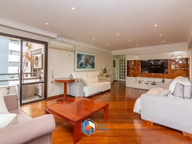 Apartamento com 220m² 4 quartos e 4 banheiros, à venda, no bairro Aclimação em São Paulo