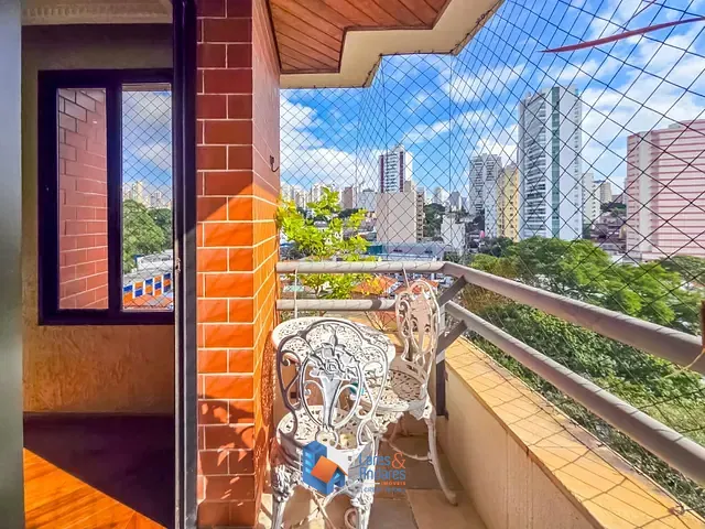 Apartamento com 220m² 4 quartos e 4 banheiros, à venda, no bairro Aclimação em São Paulo