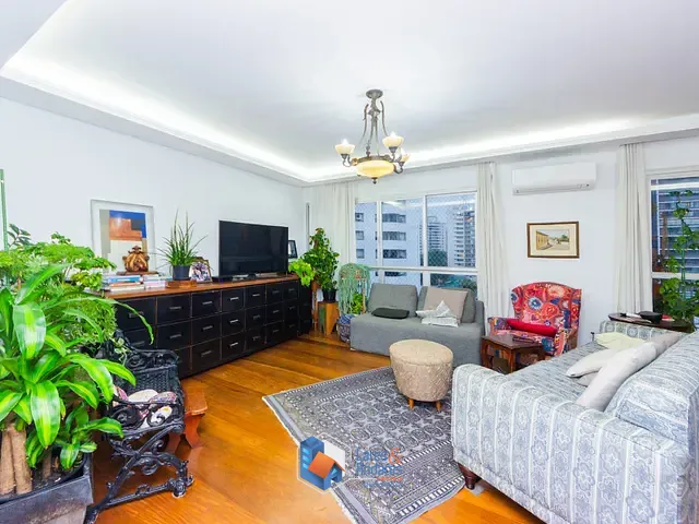 Apartamento com 180m² 4 quartos e 3 banheiros, à venda, no bairro Campo Belo em São Paulo