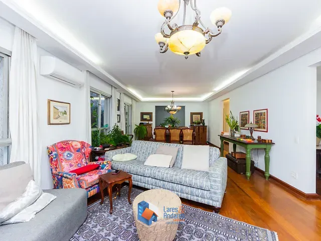 Apartamento com 180m² 4 quartos e 3 banheiros, à venda, no bairro Campo Belo em São Paulo