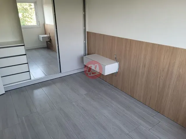 Apartamento com 65m² 2 quartos e 1 banheiro, à venda, no bairro Petrópolis em Porto Alegre